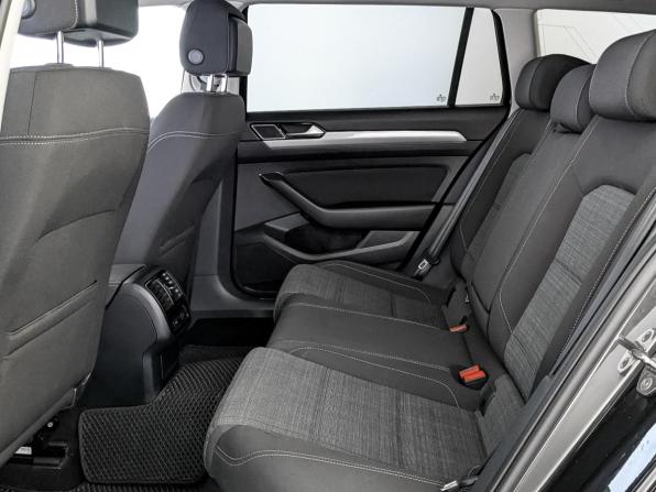 Volkswagen Passat B8 Рестайлинг с пробегом 2021 года, цена 2 450 000 рублей, 119320 км, универсал, Автокод Объявления