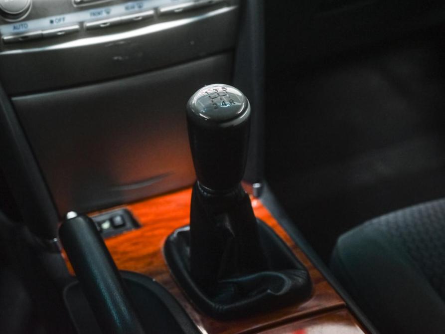 Toyota Camry VI (XV40) Рестайлинг Челябинск  - изображение 25