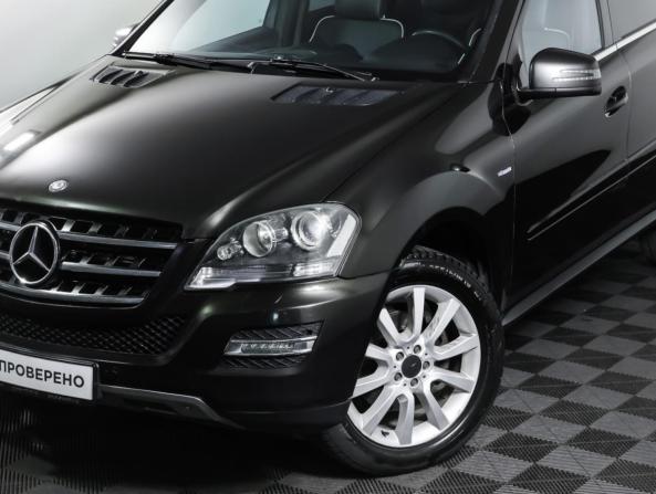 Mercedes-Benz M-Класс II (W164) Рестайлинг с пробегом 2011 года, цена 1 590 000 рублей, 225678 км, внедорожник, Автокод Объявления