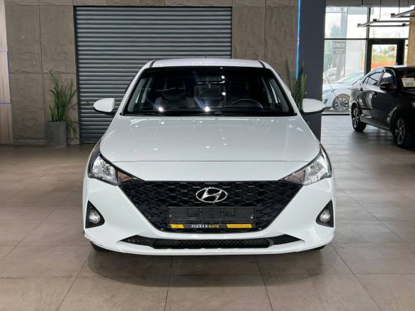 Hyundai Solaris II с пробегом 2020 года, цена 1 625 000 рублей, 59000 км, седан, Автокод Объявления