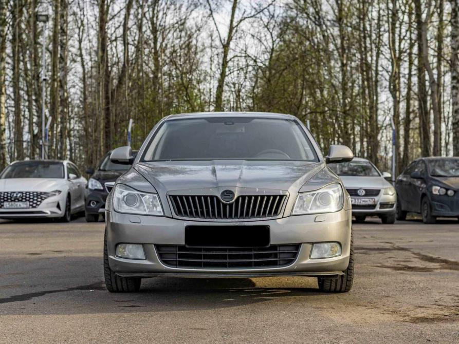 Skoda Octavia II (A5) Рестайлинг Санкт-Петербург  - изображение 3