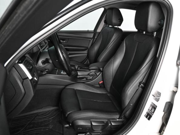 BMW 3 серии VI (F3x) Рестайлинг с пробегом 2017 года, цена 2 120 000 рублей, 156524 км, седан, Автокод Объявления