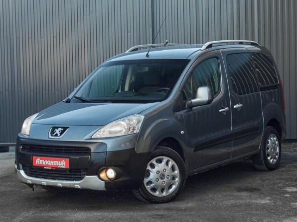 Peugeot Partner II с пробегом 2011 года, цена 645 000 рублей, 199022 км, минивэн, Автокод Объявления