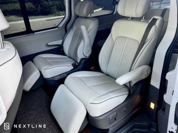 Hyundai Staria I с пробегом 2025 года, цена 8 990 000 рублей, 14900 км, минивэн, Автокод Объявления
