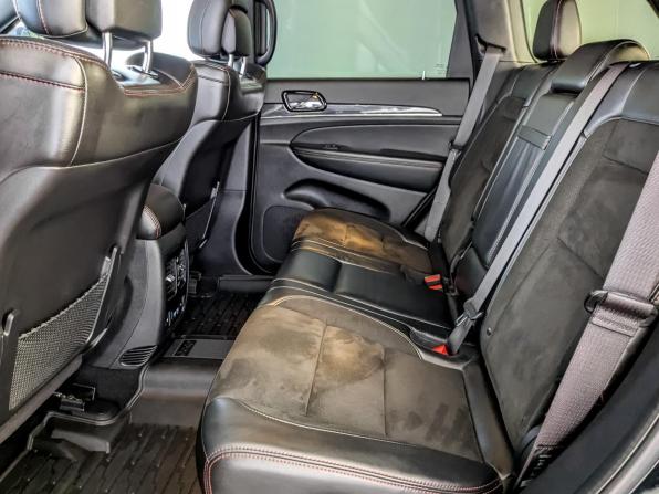 Jeep Grand Cherokee IV (WK2) Рестайлинг с пробегом 2021 года, цена 4 685 000 рублей, 120534 км, внедорожник, Автокод Объявления