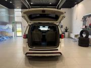 Kia Carnival III Москва  - изображение 34