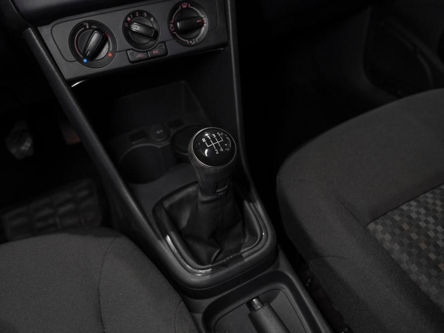 Volkswagen Polo V Рестайлинг Москва  - изображение 13