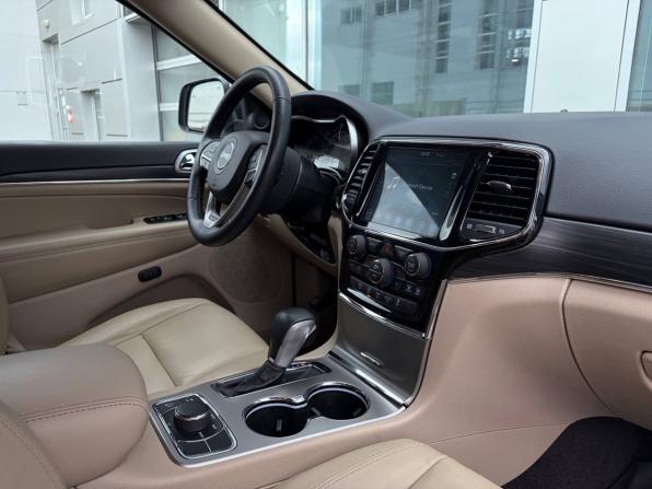 Jeep Grand Cherokee IV (WK2) Рестайлинг с пробегом 2018 года, цена 3 475 000 рублей, 63980 км, внедорожник, Автокод Объявления