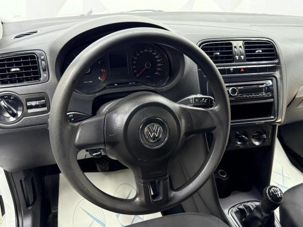 Volkswagen Polo V с пробегом 2014 года, цена 670 000 рублей, 121625 км, седан, Автокод Объявления