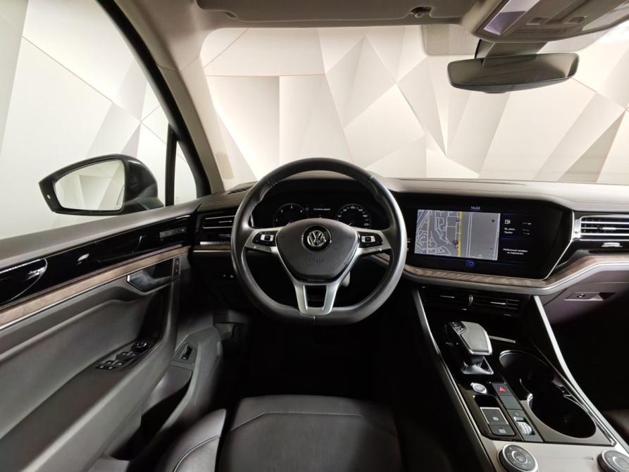 Volkswagen Touareg III Москва  - изображение 19