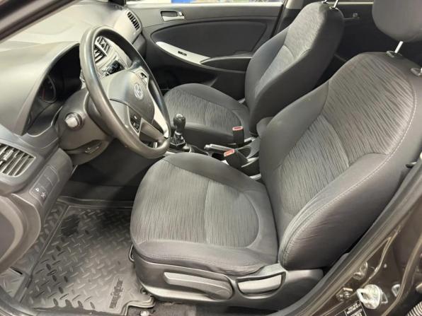 Hyundai Solaris I Рестайлинг с пробегом 2015 года, цена 885 150 рублей, 172300 км, хэтчбек, Автокод Объявления