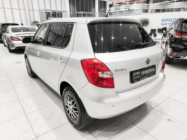 Skoda Fabia II Рестайлинг с пробегом 2013 года, цена 650 000 рублей, 118277 км, хэтчбек, Автокод Объявления
