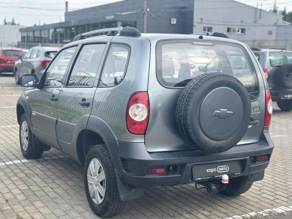 Chevrolet Niva I Рестайлинг с пробегом 2015 года, цена 590 000 рублей, 81289 км, внедорожник, Автокод Объявления