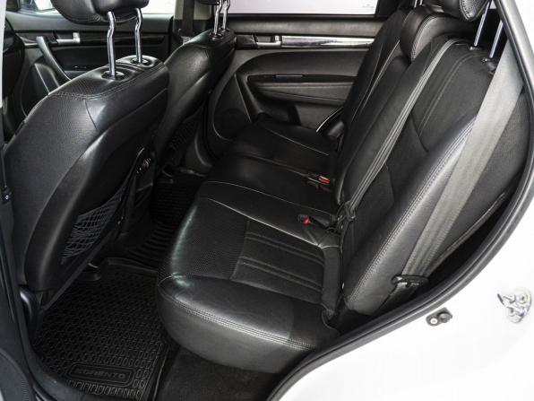 Kia Sorento II Рестайлинг с пробегом 2013 года, цена 1 540 000 рублей, 226365 км, внедорожник, Автокод Объявления