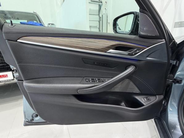 BMW 5 серии VII (G30/G31/G38) с пробегом 2019 года, цена 3 045 000 рублей, 182000 км, седан, Автокод Объявления