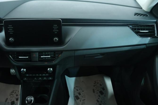 Skoda Rapid II с пробегом 2021 года, цена 2 309 000 рублей, 6000 км, лифтбек, Автокод Объявления