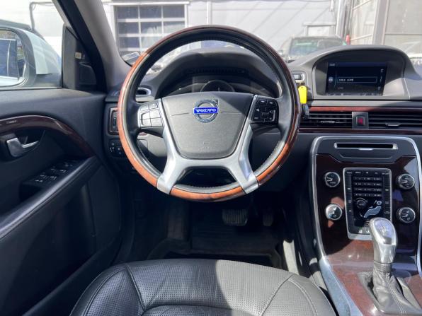 Volvo XC70 II Рестайлинг с пробегом 2013 года, цена 1 549 000 рублей, 169579 км, универсал, Автокод Объявления