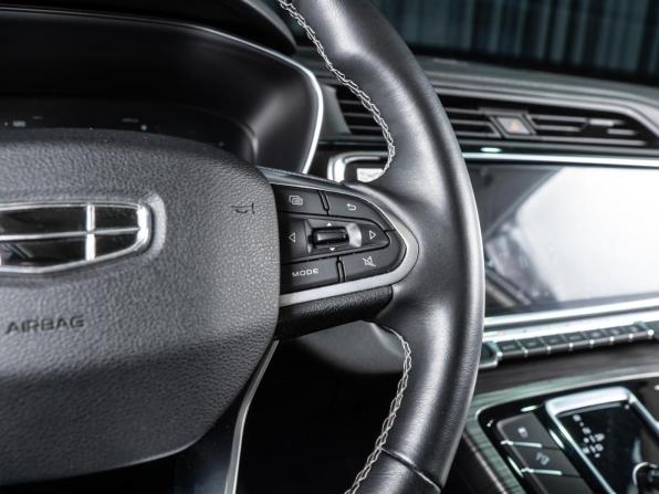 Geely Atlas Pro с пробегом 2024 года, цена 2 290 000 рублей, 39012 км, внедорожник, Автокод Объявления