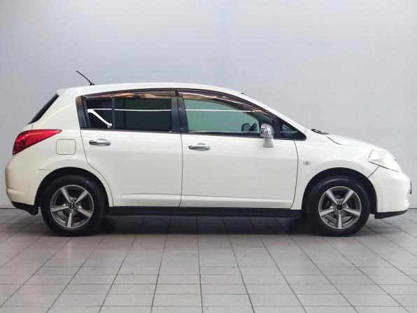 Nissan Tiida I с пробегом 2006 года, цена 480 000 рублей, 328557 км, хэтчбек, Автокод Объявления