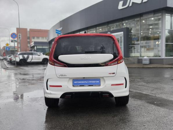 Kia Soul III с пробегом 2022 года, цена 2 450 000 рублей, 55129 км, хэтчбек, Автокод Объявления