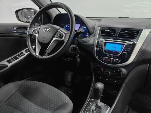 Hyundai Solaris I с пробегом 2011 года, цена 650 000 рублей, 181775 км, хэтчбек, Автокод Объявления
