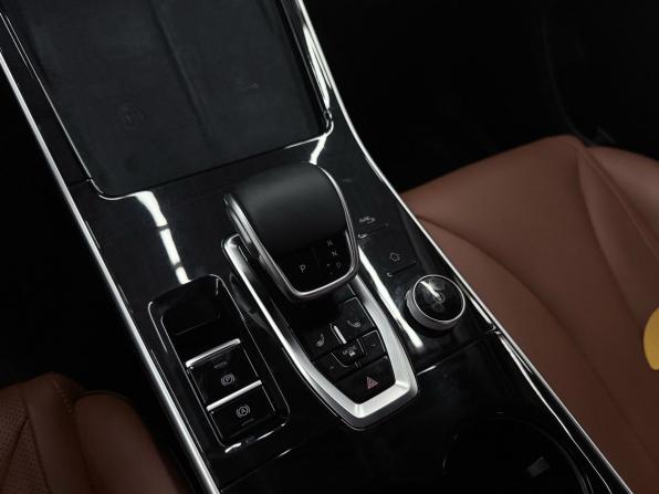 Omoda C5 I с пробегом 2023 года, цена 1 600 000 рублей, 41149 км, внедорожник, Автокод Объявления