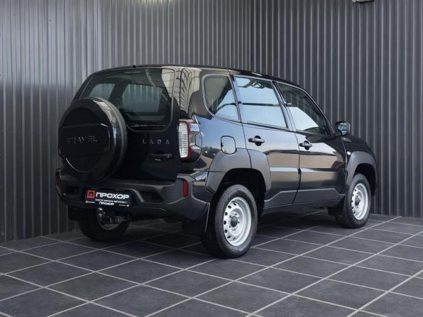 Lada (ВАЗ) Niva Travel I с пробегом 2021 года, цена 937 000 рублей, 72759 км, внедорожник, Автокод Объявления