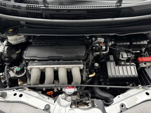 Honda Freed I с пробегом 2010 года, цена 1 085 000 рублей, 102558 км, компактвэн, Автокод Объявления