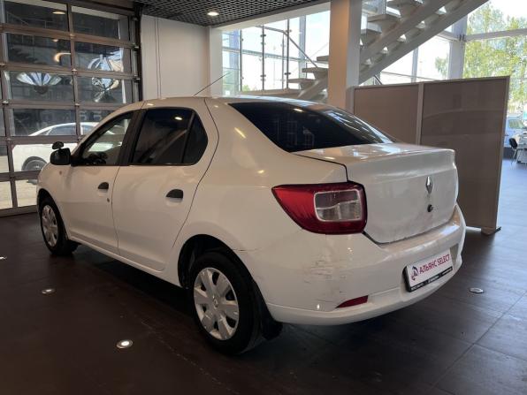 Renault Logan II с пробегом 2017 года, цена 306 200 рублей, 329356 км, седан, Автокод Объявления