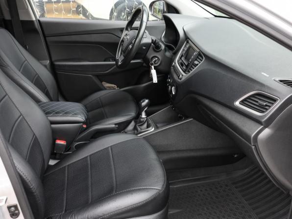 Hyundai Solaris II с пробегом 2018 года, цена 1 199 000 рублей, 151794 км, седан, Автокод Объявления
