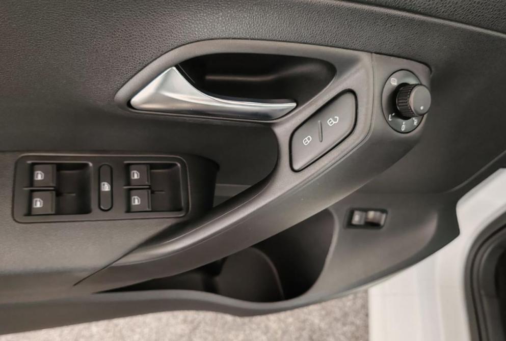 Volkswagen Polo V Рестайлинг Ярославль  - изображение 17