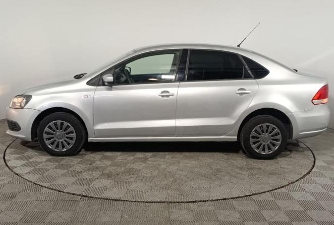 Volkswagen Polo V с пробегом 2010 года, цена 570 000 рублей, 176795 км, седан, Автокод Объявления