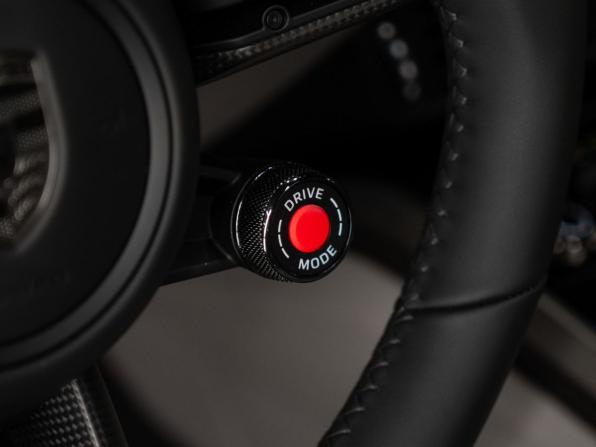 Porsche 911 VIII (992) Рестайлинг с пробегом 2026 года, цена 44 900 000 рублей, 17 км, купе, Автокод Объявления