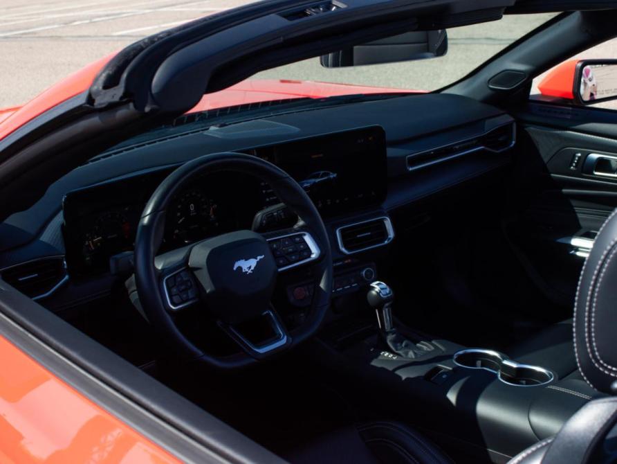 Ford Mustang VII Москва  - изображение 13