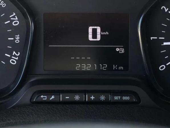 Peugeot Traveller I с пробегом 2021 года, цена 2 250 000 рублей, 232112 км, минивэн, Автокод Объявления