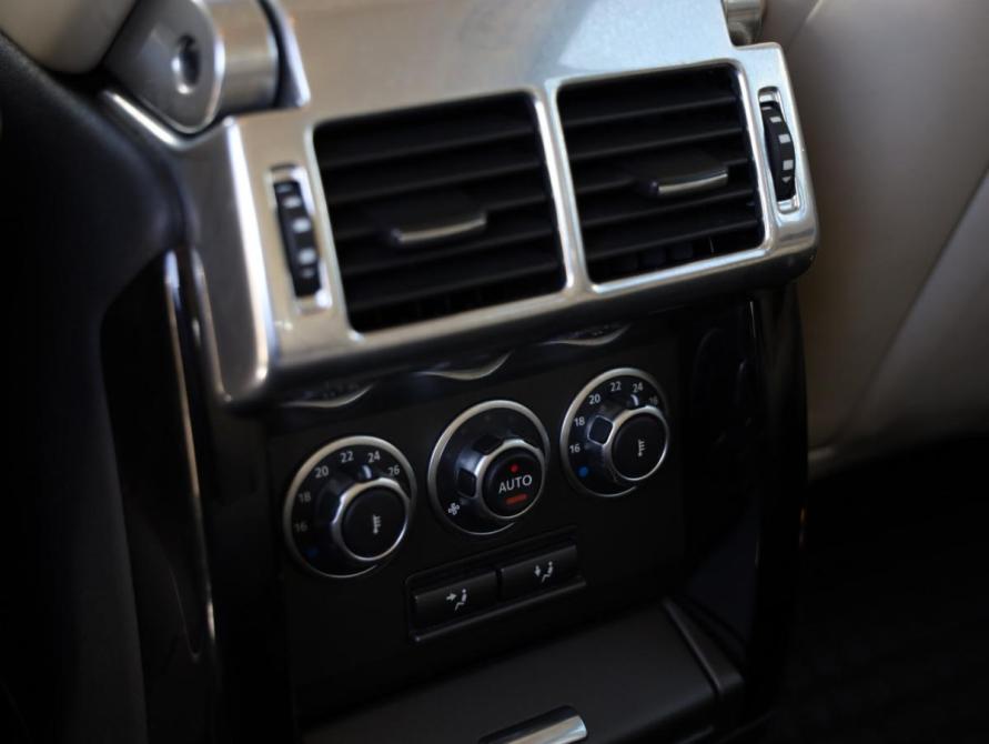 Land Rover Range Rover III Рестайлинг 2 Санкт-Петербург  - изображение 25