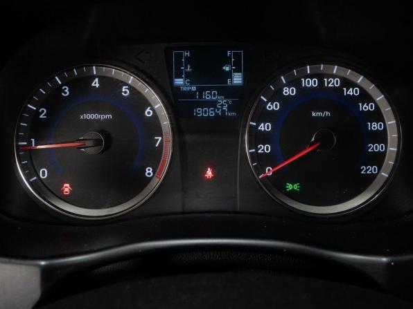 Hyundai Solaris I Рестайлинг с пробегом 2014 года, цена 798 000 рублей, 190618 км, хэтчбек, Автокод Объявления