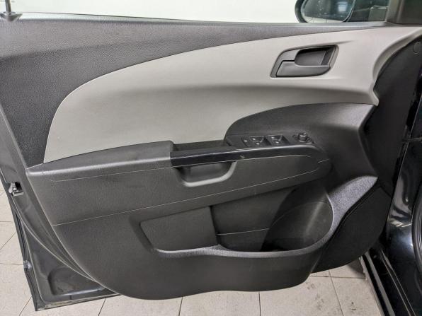 Chevrolet Aveo II с пробегом 2013 года, цена 560 000 рублей, 143910 км, седан, Автокод Объявления