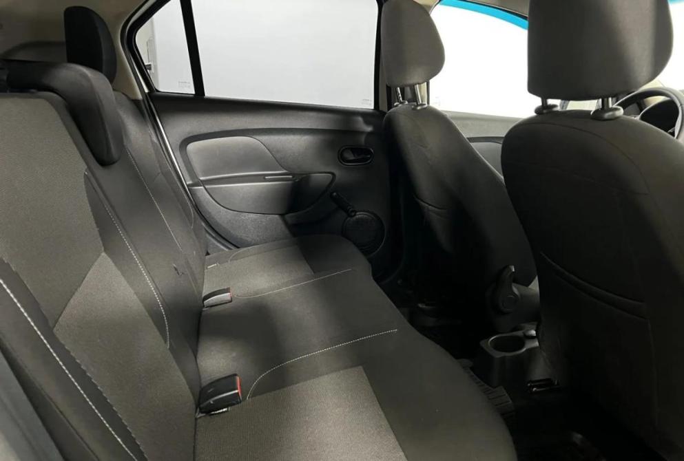 Renault Logan II Рестайлинг Нижний Новгород  - изображение 12