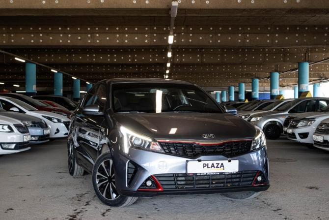 Kia Rio IV Рестайлинг с пробегом 2020 года, цена 1 418 000 рублей, 64778 км, седан, Автокод Объявления