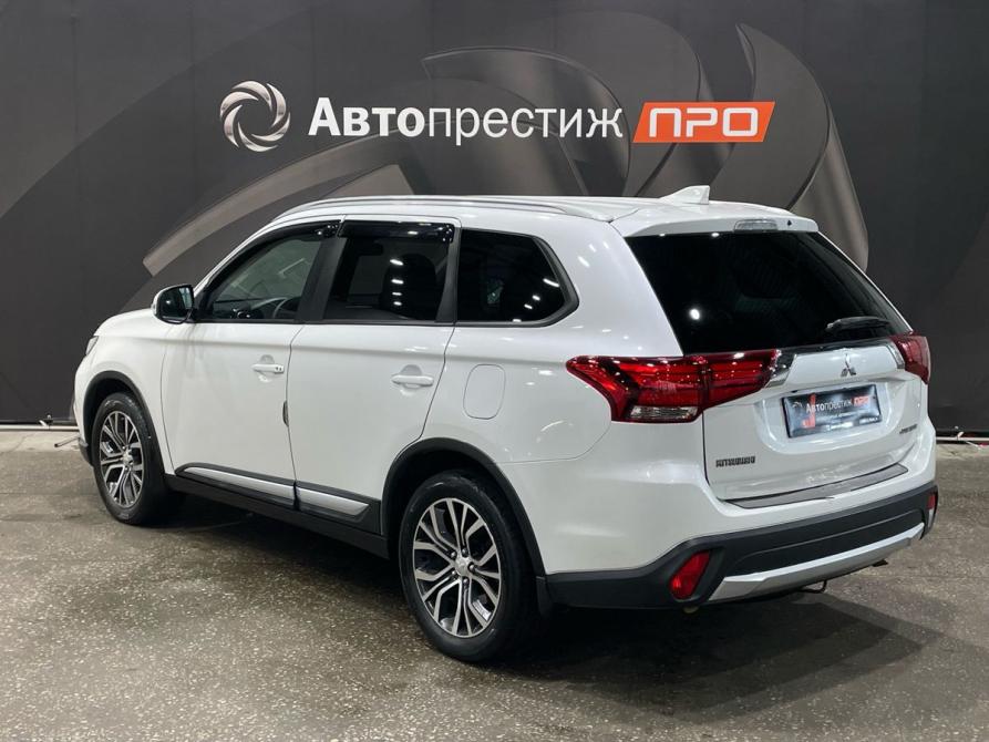 Mitsubishi Outlander III Рестайлинг 3 Пермь  - изображение 7