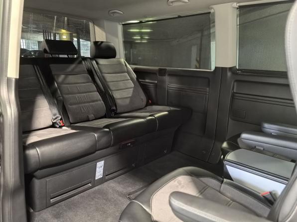 Volkswagen Multivan T6 Рестайлинг с пробегом 2021 года, цена 5 999 000 рублей, 90109 км, минивэн, Автокод Объявления