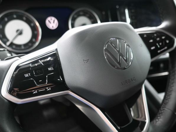 Volkswagen Touareg III с пробегом 2021 года, цена 5 119 900 рублей, 88688 км, внедорожник, Автокод Объявления