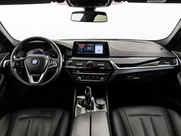 BMW 5 серии VII (G30/G31/G38) с пробегом 2017 года, цена 2 599 000 рублей, 135786 км, седан, Автокод Объявления