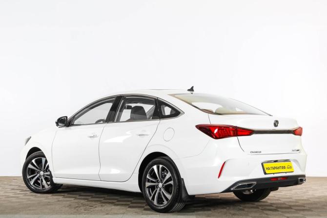 Changan Eado Plus с пробегом 2023 года, цена 1 579 000 рублей, 15500 км, седан, Автокод Объявления