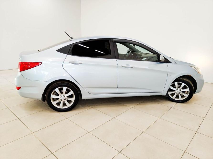 Hyundai Solaris I Тула  - изображение 4