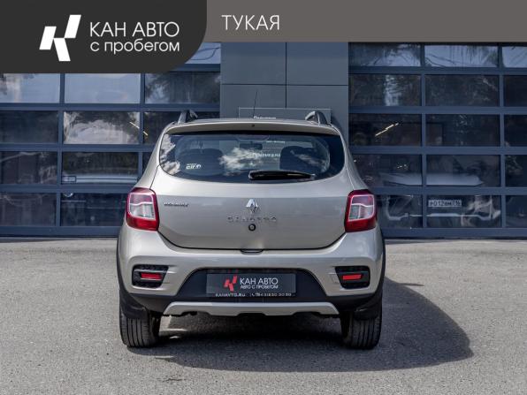 Renault Sandero II с пробегом 2018 года, цена 889 000 рублей, 141170 км, хэтчбек, Автокод Объявления