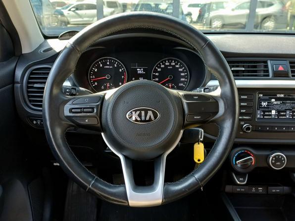 Kia Rio IV с пробегом 2018 года, цена 1 389 000 рублей, 41595 км, хэтчбек, Автокод Объявления