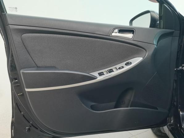 Hyundai Solaris I с пробегом 2012 года, цена 790 000 рублей, 224943 км, седан, Автокод Объявления