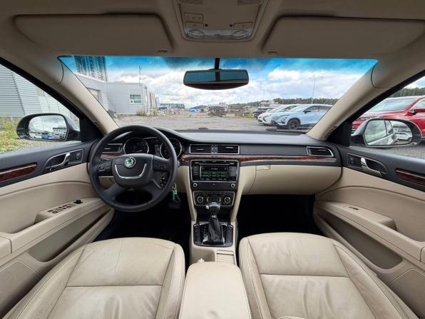 Skoda Superb II с пробегом 2011 года, цена 789 000 рублей, 283000 км, лифтбек, Автокод Объявления